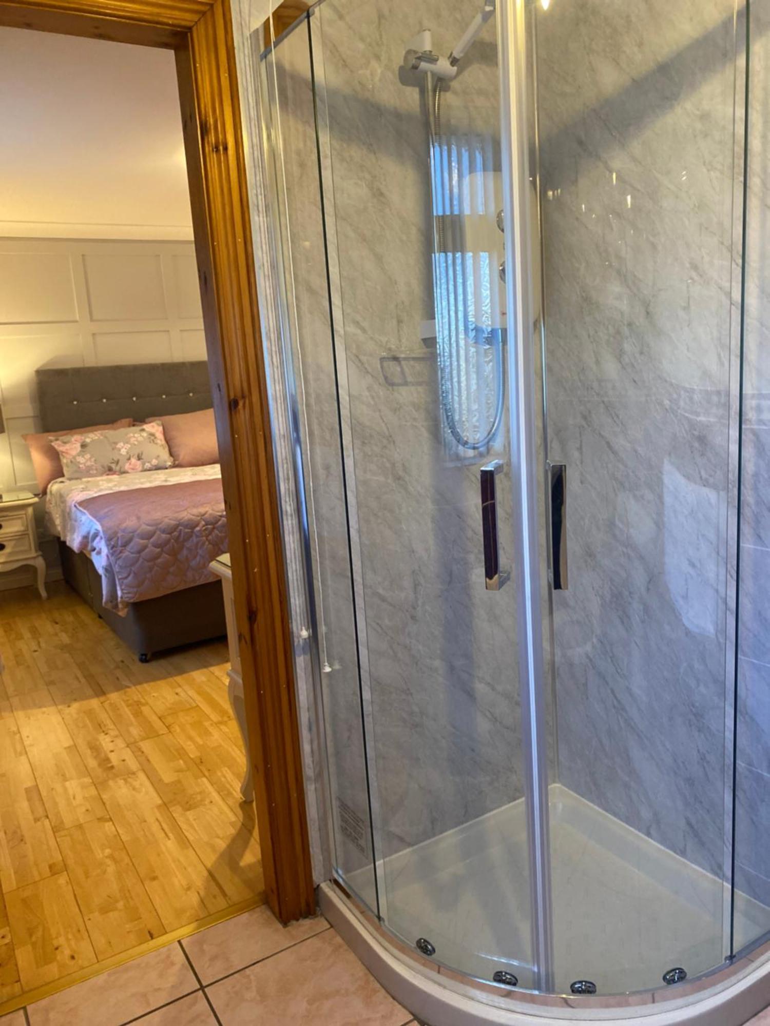 House In Mid Ulster - Sleeps 8 Holiday home *