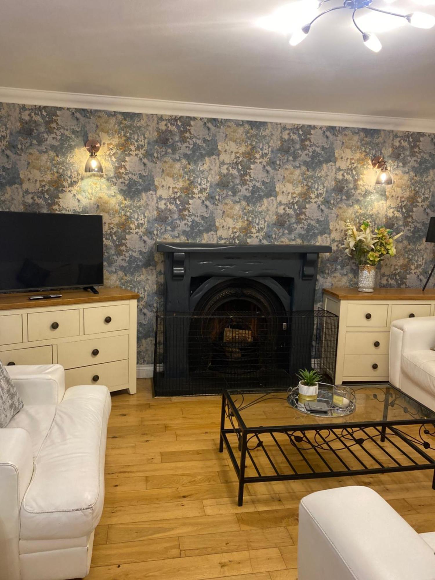 House In Mid Ulster - Sleeps 8 Holiday home