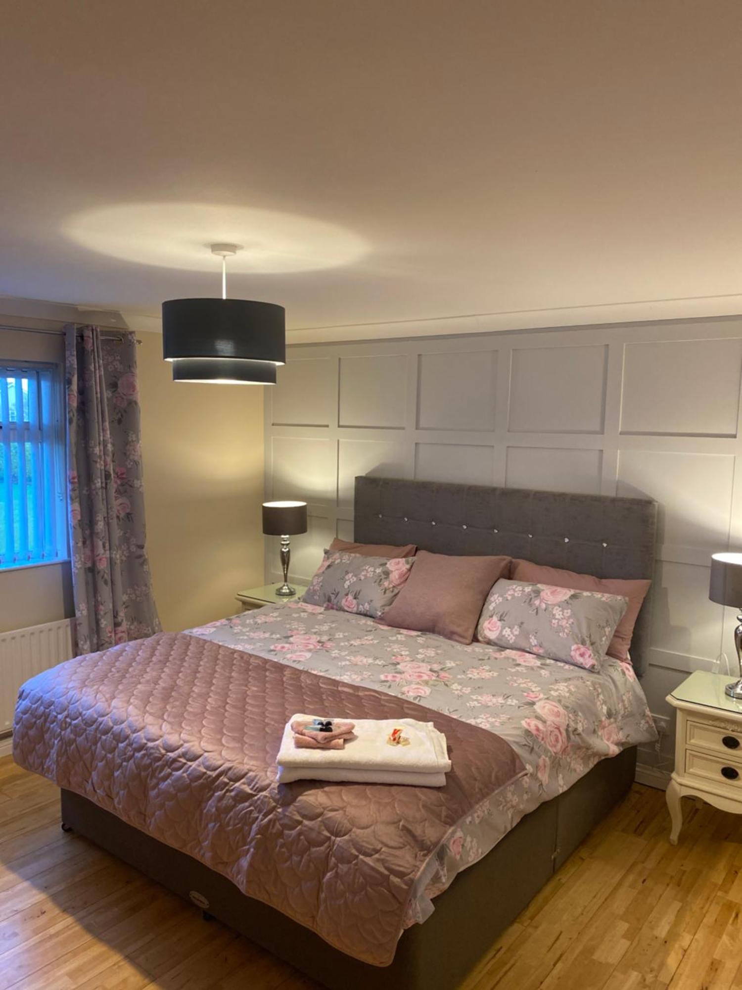 Holiday home House In Mid Ulster - Sleeps 8