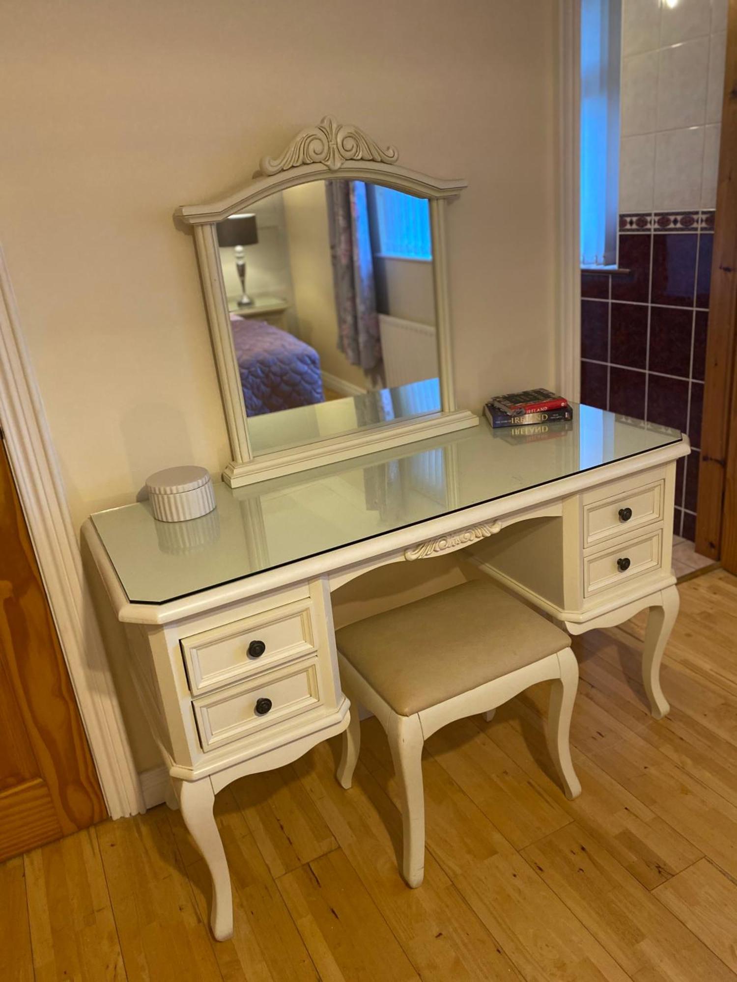 Holiday home House In Mid Ulster - Sleeps 8 *